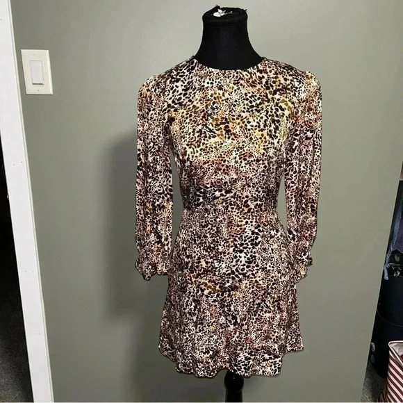 Aritzia - Wilfred Baroque  Dress - Picture 2 of 8